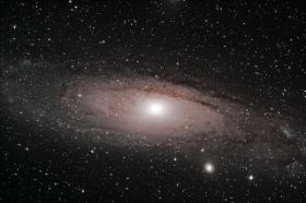 M31 Testreihe DSS-PS Farbkorr Hochpass.jpg